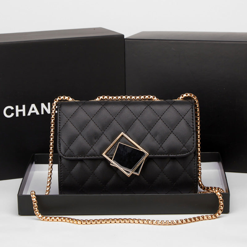Bolso cuadrado pequeño de lujo