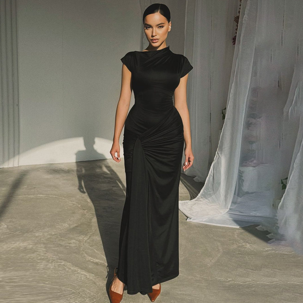 Elegante vestido largo ajustado de manga corta