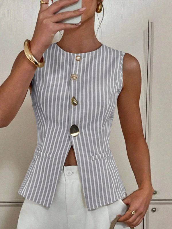 Chaleco de moda a rayas sin mangas
